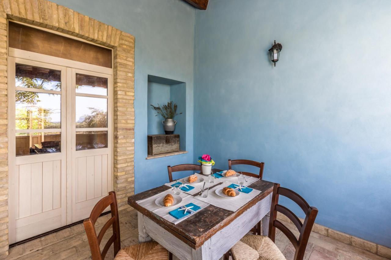 La Masseria Васто Екстериор снимка