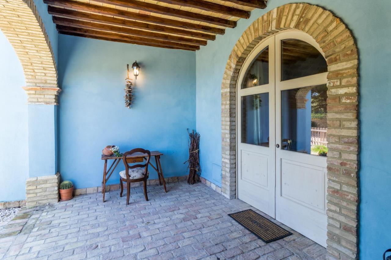 La Masseria Васто Екстериор снимка
