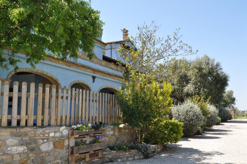 La Masseria Васто Екстериор снимка