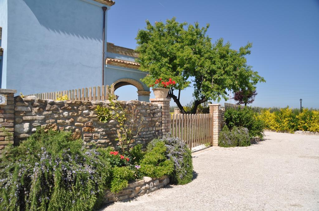 La Masseria Васто Екстериор снимка