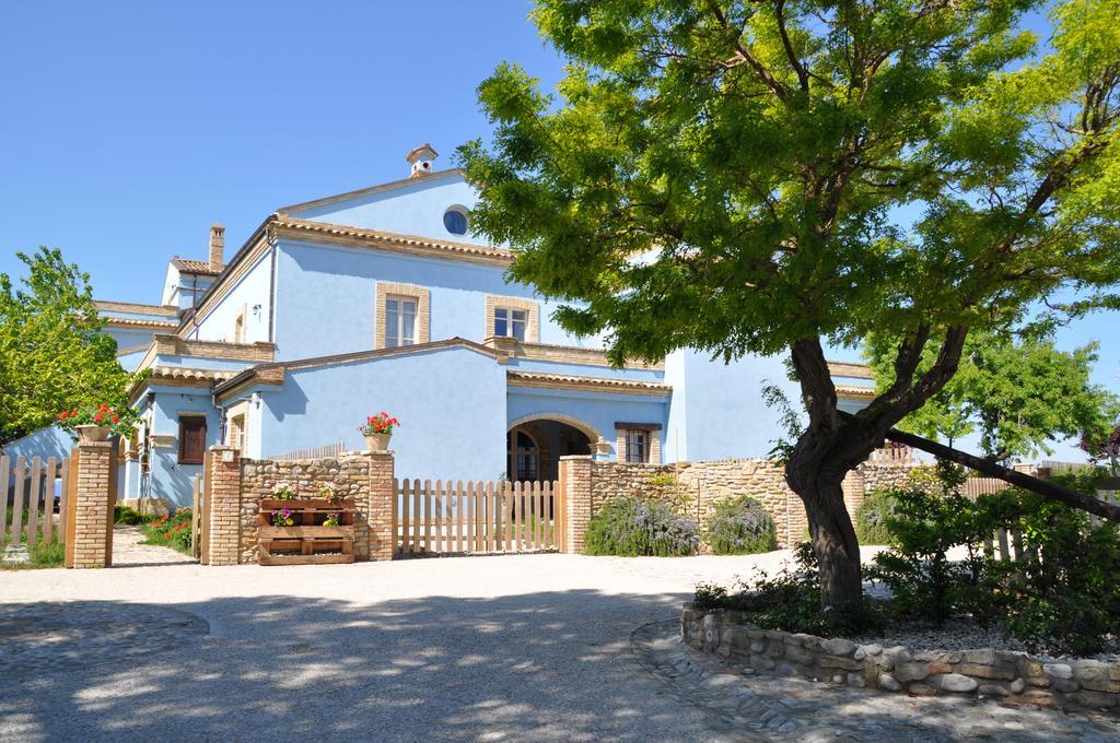 La Masseria Васто Екстериор снимка